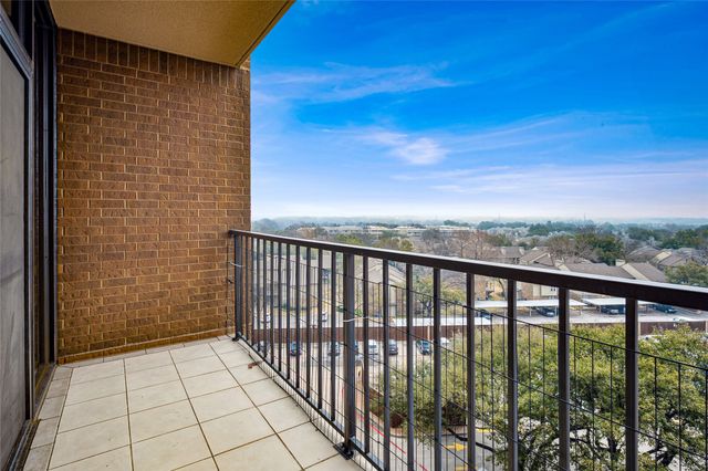 5200 Keller Springs Road 711, Dallas, TX 75248