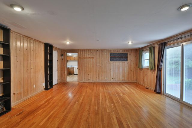 165 Morse Road, Columbus, OH 43214