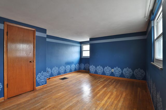 165 Morse Road, Columbus, OH 43214
