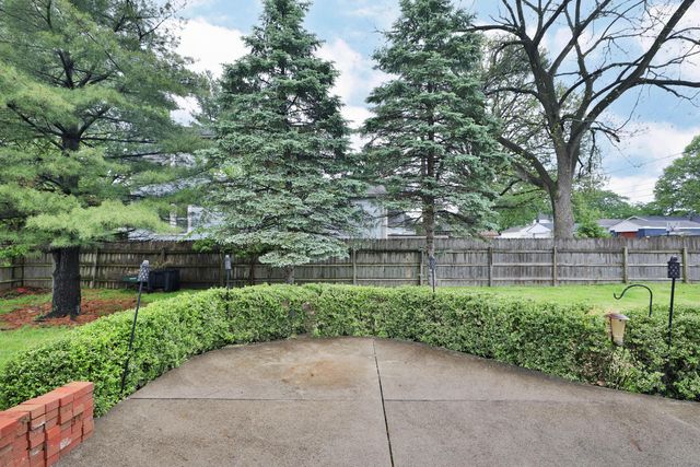 165 Morse Road, Columbus, OH 43214