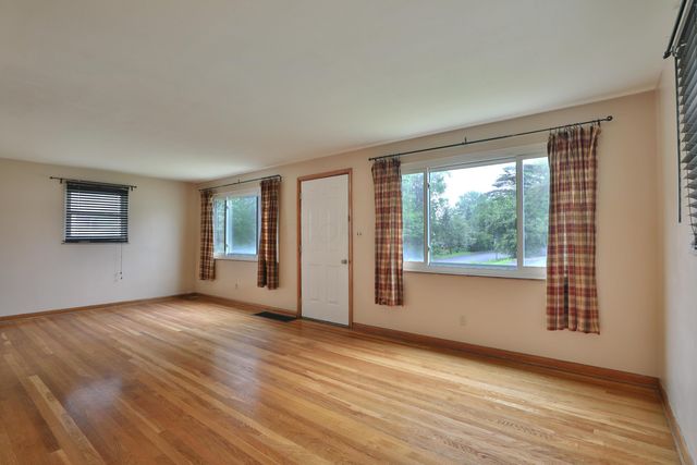 165 Morse Road, Columbus, OH 43214