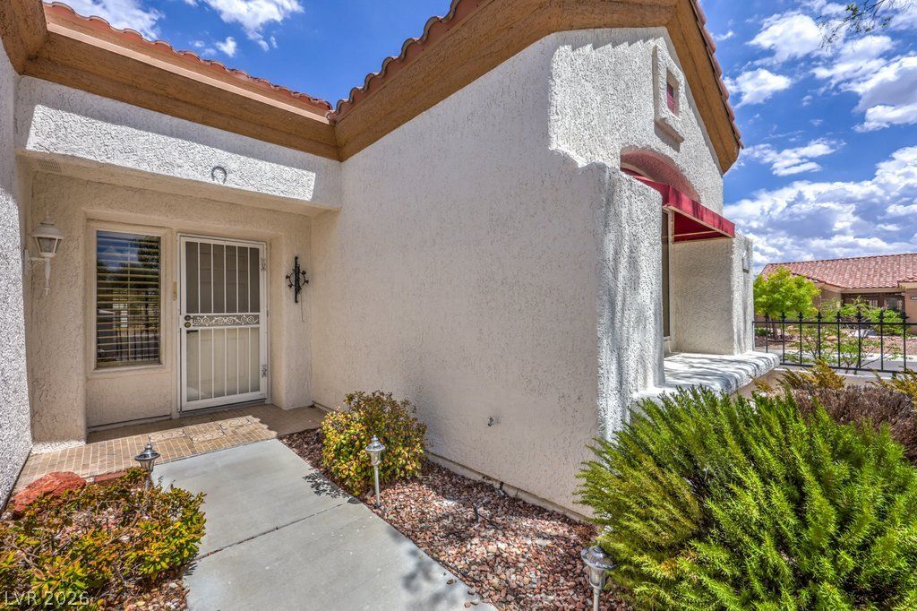 9200 Quail Ridge Drive, Las Vegas, NV 89134 — photo 5