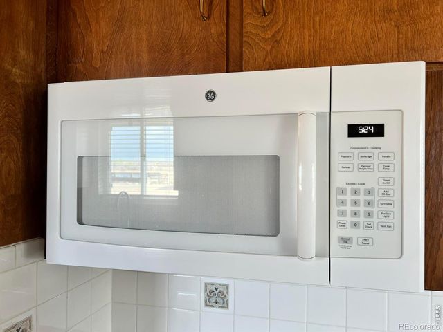 19089 County Road 50.5, La Salle, CO 80645