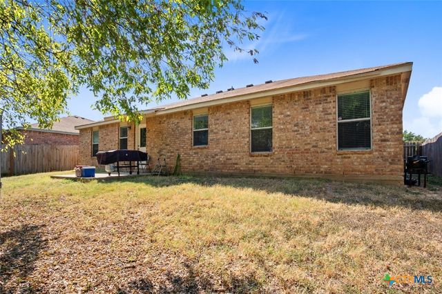 1815 Liberty Hill Drive, Belton, TX 76513