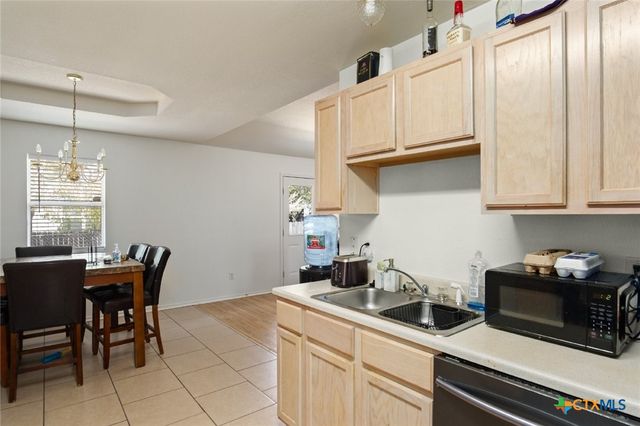 1815 Liberty Hill Drive, Belton, TX 76513