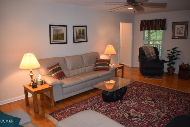 521 Jefferson Road, Gatlinburg, TN 37738