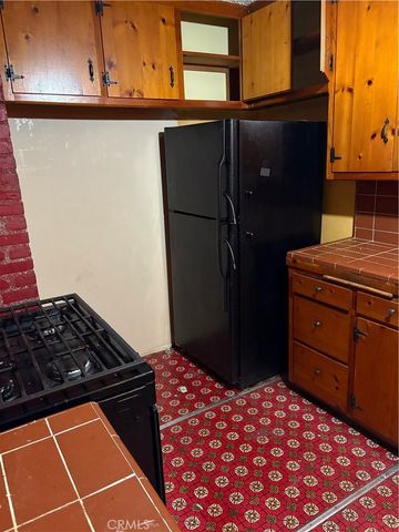 6432 Creemore Lane, Tujunga, CA 91042