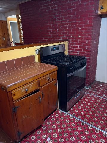 6432 Creemore Lane, Tujunga, CA 91042