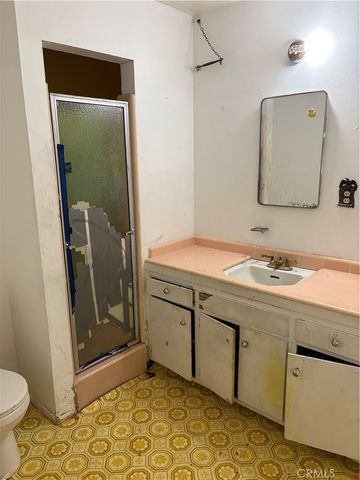 6432 Creemore Lane, Tujunga, CA 91042