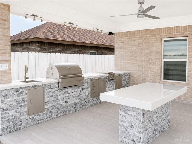10315 N 32nd Lane, Mcallen, TX 78504