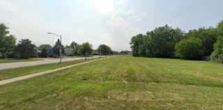 343 S Chatham Avenue, Addison, IL 60101