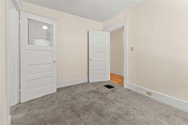 1860 E LAKE Road, Erie, PA 16511