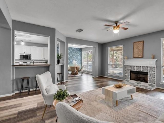 17726 Creek Bluff Lane, Cypress, TX 77433