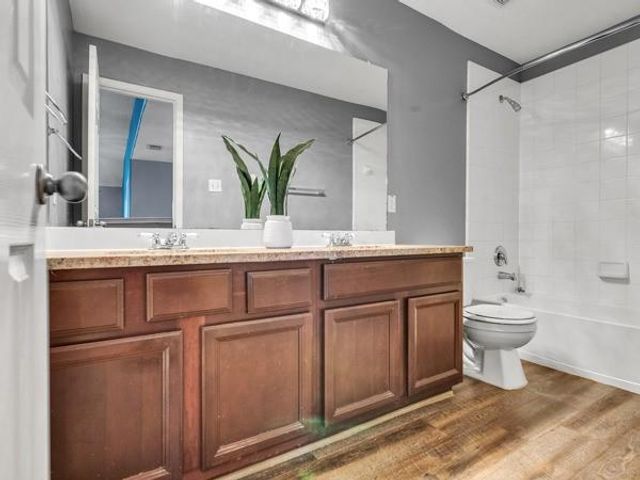 17726 Creek Bluff Lane, Cypress, TX 77433