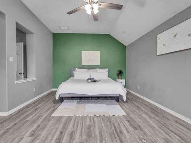 17726 Creek Bluff Lane, Cypress, TX 77433