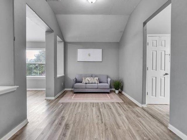 17726 Creek Bluff Lane, Cypress, TX 77433