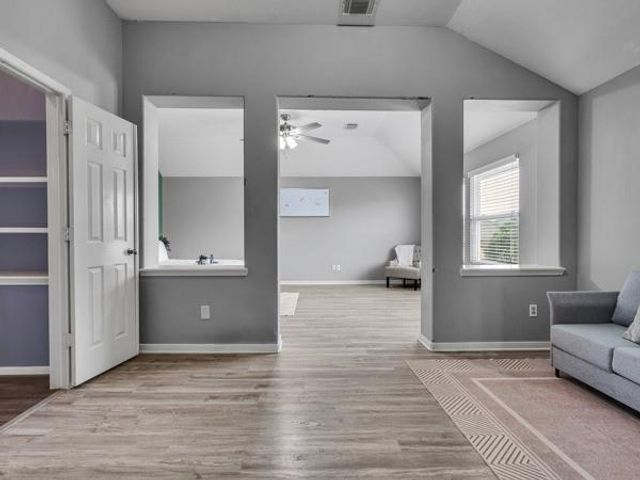 17726 Creek Bluff Lane, Cypress, TX 77433