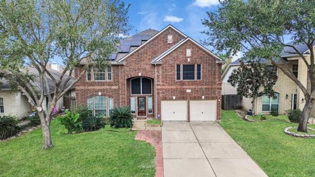 17726 Creek Bluff Lane, Cypress, TX 77433