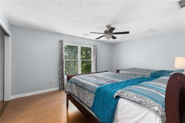 2527 Venture Circle, Gainesville, GA 30506