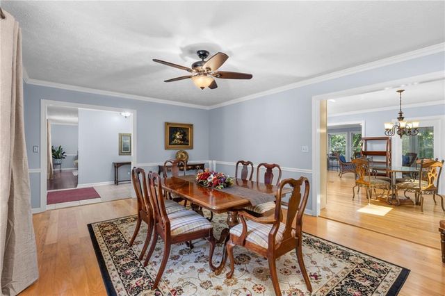 2527 Venture Circle, Gainesville, GA 30506