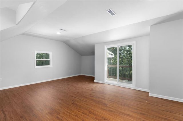 2527 Venture Circle, Gainesville, GA 30506