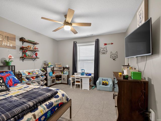 2825 Briar Bush Lane, Fort Wayne, IN 46815