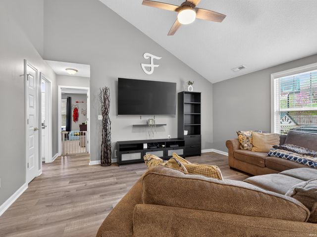 2825 Briar Bush Lane, Fort Wayne, IN 46815