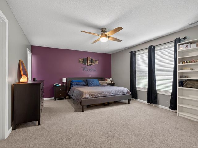 2825 Briar Bush Lane, Fort Wayne, IN 46815