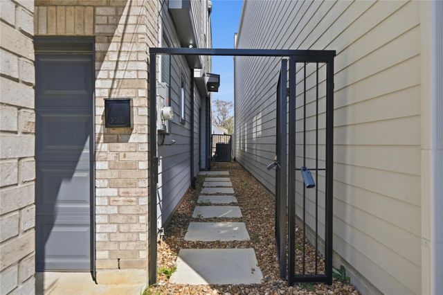 4515 Teton Street, Houston, TX 77051