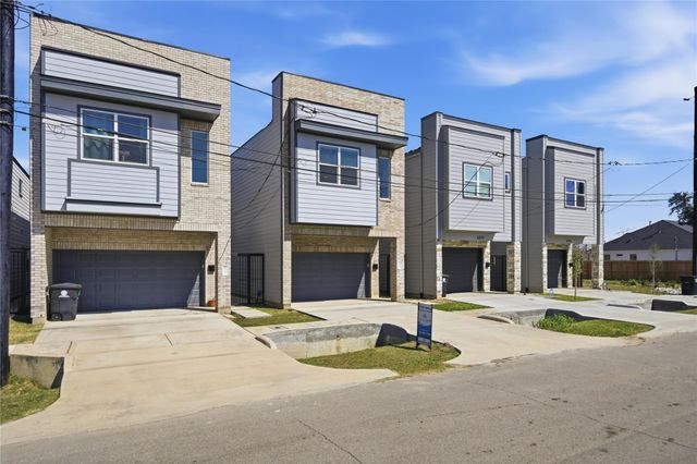 4515 Teton Street, Houston, TX 77051