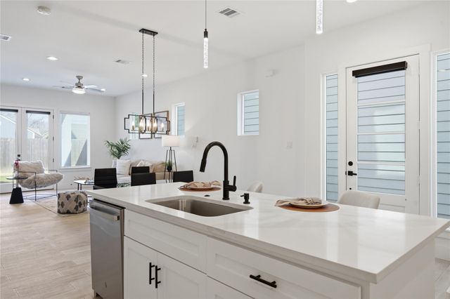 4515 Teton Street, Houston, TX 77051