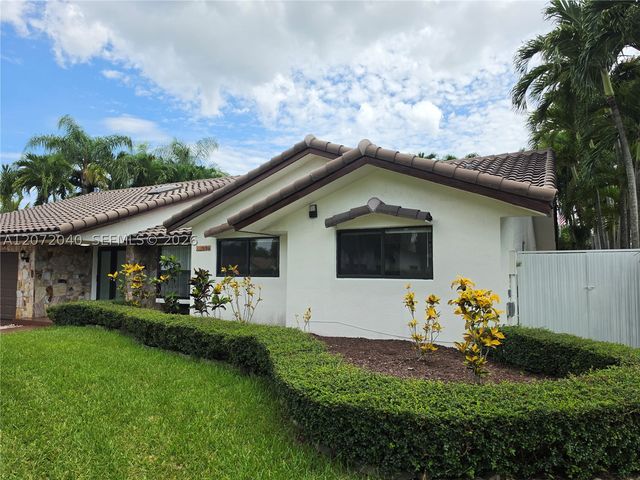 11956 SW 97th St ., Miami, FL 33186