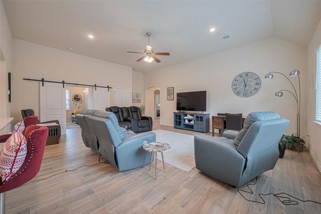 5802 Ashland Lane, Pasadena, TX 77505