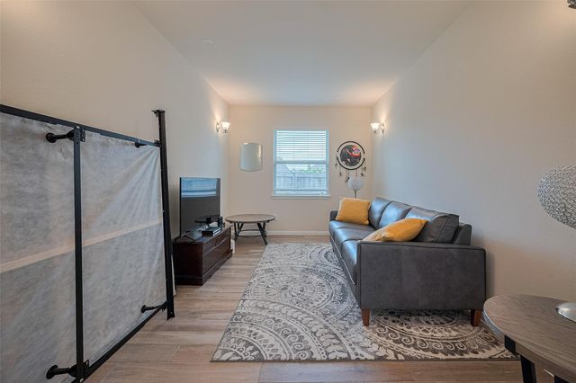 5802 Ashland Lane, Pasadena, TX 77505