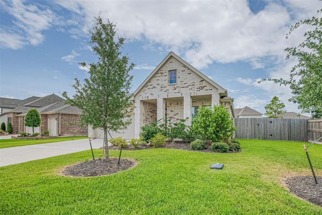5802 Ashland Lane, Pasadena, TX 77505