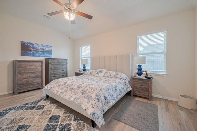 5802 Ashland Lane, Pasadena, TX 77505