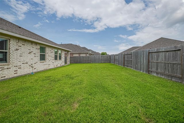 5802 Ashland Lane, Pasadena, TX 77505