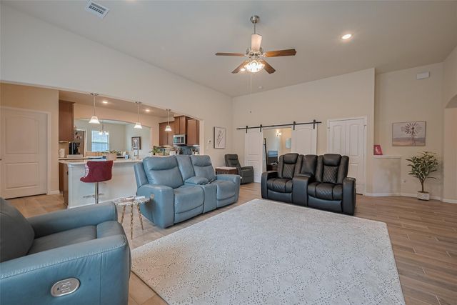 5802 Ashland Lane, Pasadena, TX 77505