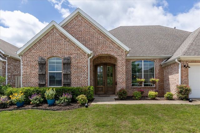 4069 E Eastpoint Drive, Fayetteville, AR 72701