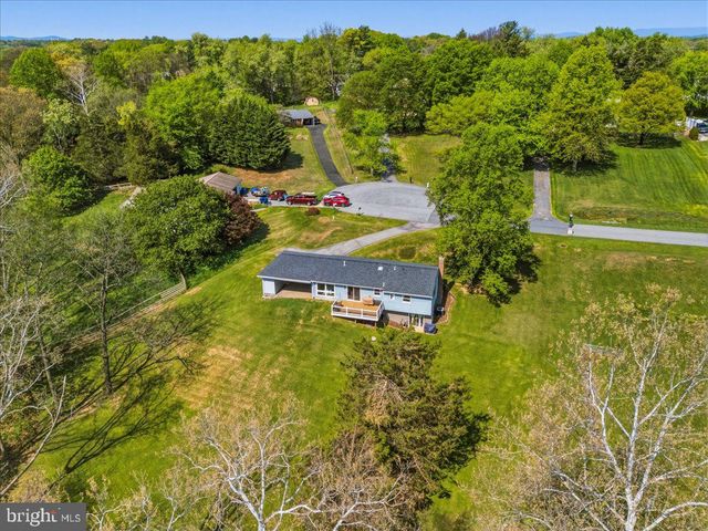 4389 MOLETON DR, Mount Airy, MD 21771