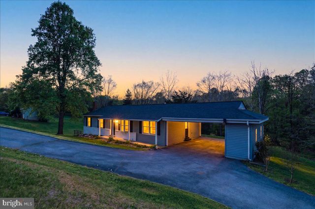 4389 MOLETON DR, Mount Airy, MD 21771