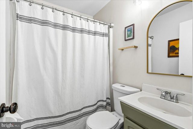 4389 MOLETON DR, Mount Airy, MD 21771