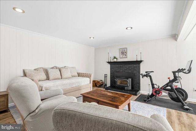 4389 MOLETON DR, Mount Airy, MD 21771