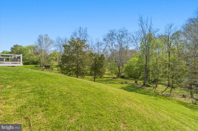 4389 MOLETON DR, Mount Airy, MD 21771