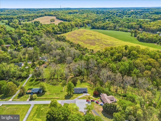 4389 MOLETON DR, Mount Airy, MD 21771