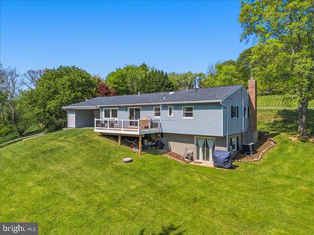 4389 MOLETON DR, Mount Airy, MD 21771