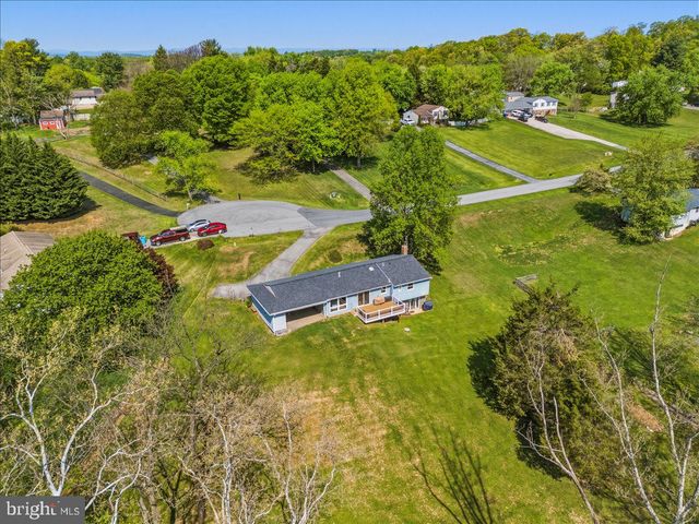 4389 MOLETON DR, Mount Airy, MD 21771