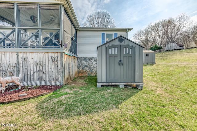 213 Jarrell Drive, Bluff City, TN 37618