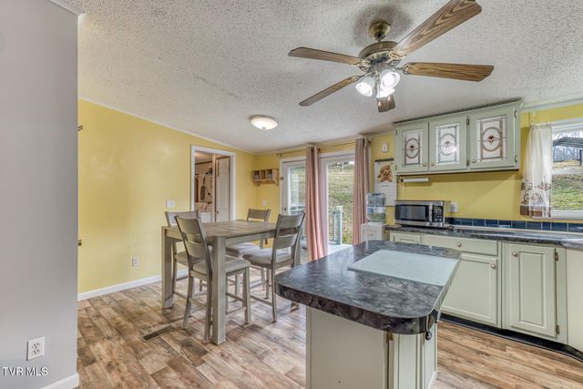 213 Jarrell Drive, Bluff City, TN 37618