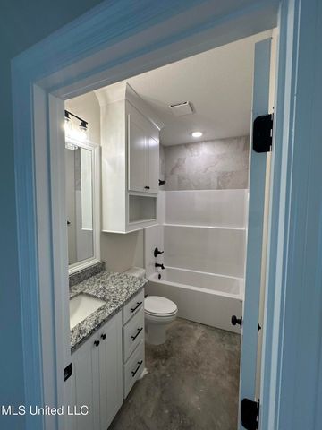 963 Riverside Lane, Pearl, MS 39208